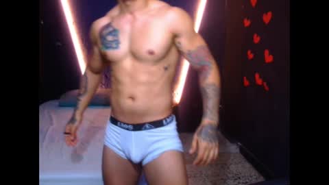 Snapshot of diego__cruz chatting on 02/28/25, 11:36 Diego online show from 02/28/25, 11:36