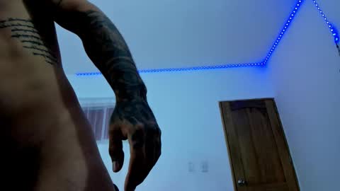 Snapshot of diego__cruz chatting on 10/13/25, 12:38 Diego online show from 10/13/25, 12:38