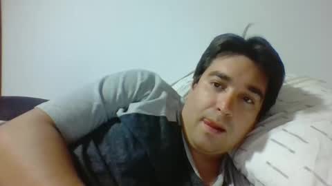 Snapshot of diegoox_cat chatting on 01/20/25, 05:15 Diego online show from 01/20/25, 05:15