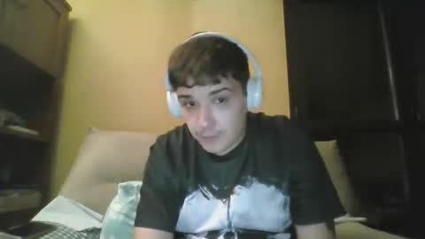 Snapshot of diegovicioso chatting on 09/14/25, 10:20 diegovicioso online show from 09/14/25, 10:20