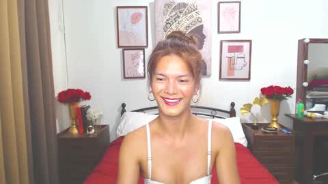 Dennesse online show from 12/20/24, 12:52