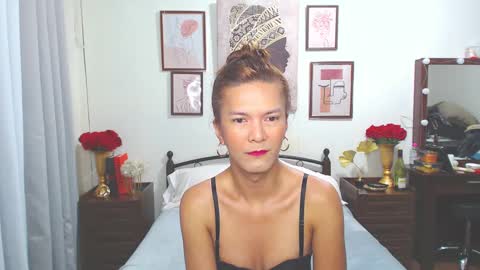 Dennesse online show from 12/24/24, 10:49