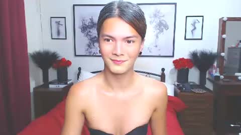 Dennesse online show from 11/08/25, 09:09