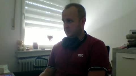 dienummer10 online show from 10/24/25, 11:50