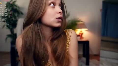 Snapshot of dierafauxa chatting on 10/09/25, 07:01 Elwyna online show from 10/09/25, 07:01