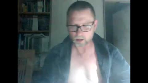 Snapshot of dierenfeld chatting on 01/13/25, 04:50 dierenfeld online show from 01/13/25, 04:50
