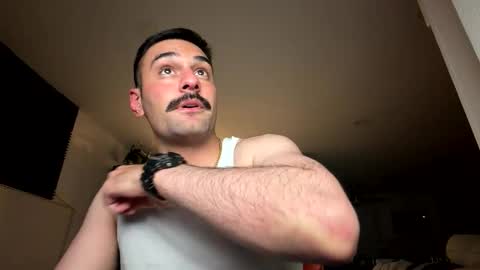 Snapshot of digodigo11 chatting on 11/17/25, 04:07 digodigo11 online show from 11/17/25, 04:07