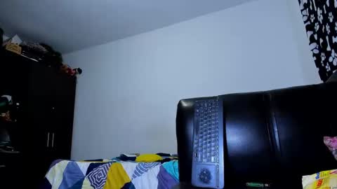 diiego_xxx online show from 11/17/25, 01:44