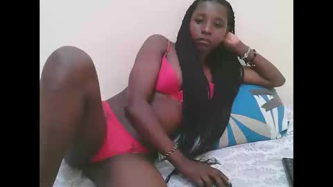 Snapshot of dijahot chatting on 09/16/25, 08:15 Dijah online show from 09/16/25, 08:15