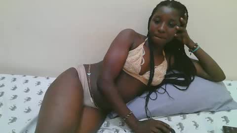 Snapshot of dijahot chatting on 09/18/25, 10:56 Dijah online show from 09/18/25, 10:56