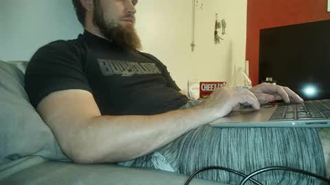 Snapshot of dikdowndaddy chatting on 02/16/25, 05:15 Daddy online show from 02/16/25, 05:15