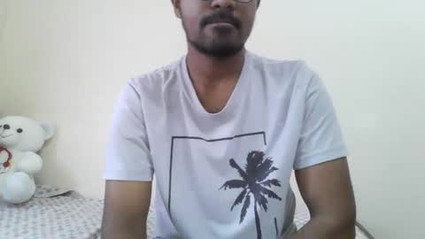 Snapshot of dilip_09 chatting on 01/26/25, 12:26 dilip_09 online show from 01/26/25, 12:26