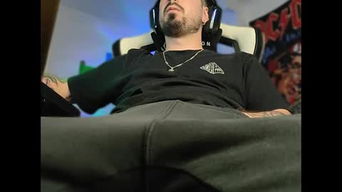 dimas22222 online show from 02/17/25, 10:25