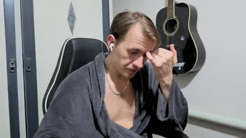 Dimetriusen online show from 01/24/25, 04:17