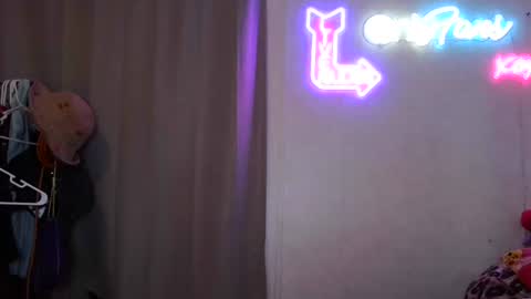 Sofie online show from 10/09/25, 02:31