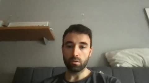 Snapshot of dimitri90 chatting on 02/22/25, 10:29 MarcTuria online show from 02/22/25, 10:29