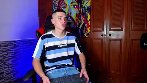 dimitri_higt online show from 02/25/25, 04:03