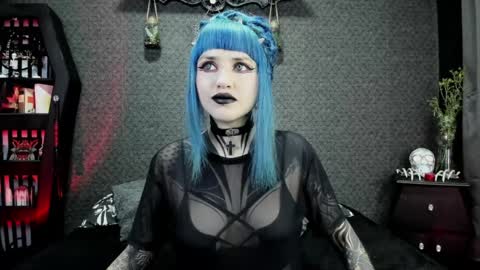 Snapshot of dimmuanddarkness chatting on 12/28/24, 07:22 dimmuanddarkness online show from 12/28/24, 07:22