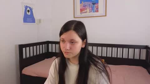 Rina online show from 11/12/25, 04:35