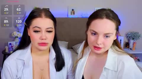 Snapshot of dinamorris chatting on 11/16/25, 03:12 Dina and Mary online show from 11/16/25, 03:12