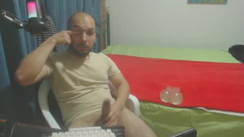 Snapshot of dinchtcams chatting on 12/31/24, 09:21 Dincht online show from 12/31/24, 09:21