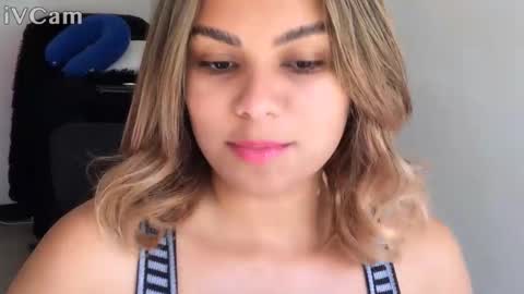 Snapshot of diosadeluniverso_ chatting on 10/17/25, 05:59 diosadeluniverso_ online show from 10/17/25, 05:59