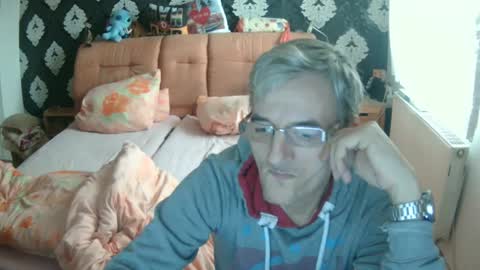 Adam Carla online show from 02/10/25, 07:47