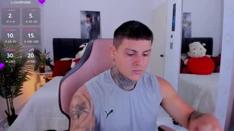 Snapshot of dirty_boy__ chatting on 10/16/25, 03:57 johny online show from 10/16/25, 03:57