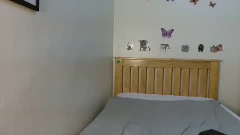 sisi and grovin online show from 10/17/25, 12:14