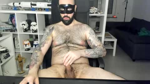 Snapshot of dirtybalws chatting on 03/03/25, 03:08 Robert online show from 03/03/25, 03:08