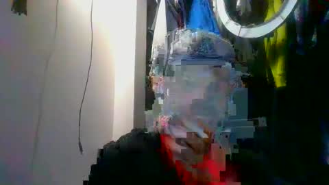 Snapshot of dirtydaddy69627829 chatting on 10/07/25, 12:08 Justin Robinson online show from 10/07/25, 12:08
