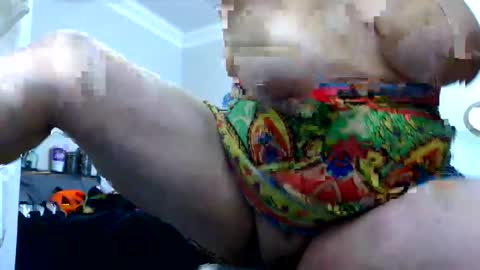 Daisy Wylde online show from 10/05/25, 05:22