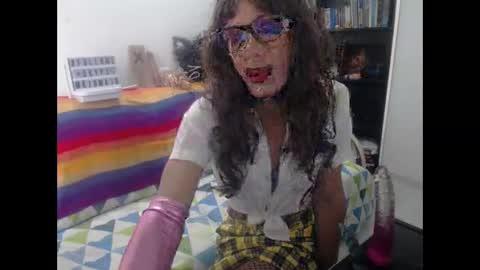 Snapshot of dirtymajomajo chatting on 11/30/25, 06:34 Majo online show from 11/30/25, 06:34