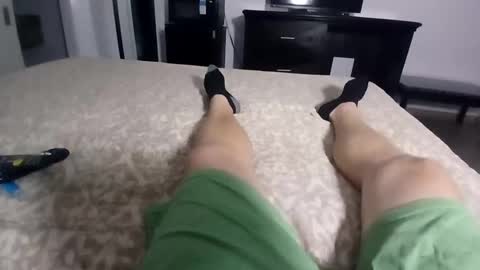 Snapshot of dirtypop2001 chatting on 11/05/25, 08:14 dirtypop2001 online show from 11/05/25, 08:14