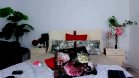 Snapshot of dirtystudentgirl chatting on 10/02/25, 09:16 Chloe online show from 10/02/25, 09:16