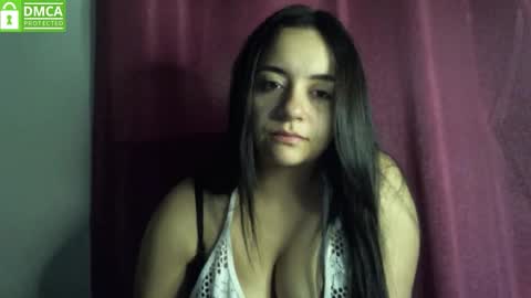 Snapshot of dirtyymom chatting on 10/09/25, 04:32 dirtyymom online show from 10/09/25, 04:32