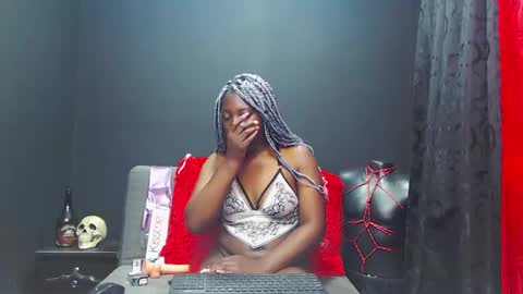 Snapshot of divamafe chatting on 01/13/25, 05:44 mafe online show from 01/13/25, 05:44