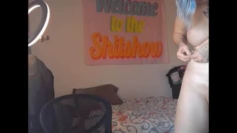 divinathedivine online show from 10/01/25, 12:49