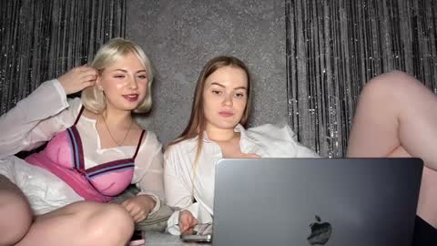 Snapshot of divine_hannah chatting on 12/04/24, 12:08 Hannah online show from 12/04/24, 12:08