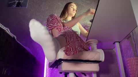 Snapshot of divine_hannah chatting on 03/11/25, 09:37 Hannah online show from 03/11/25, 09:37