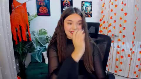 Hannah online show from 10/10/25, 12:59