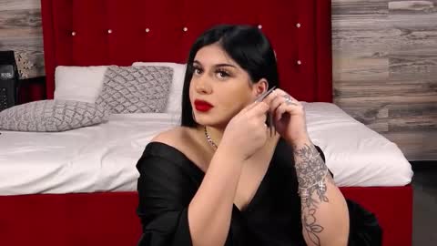 Aria online show from 11/09/25, 06:55