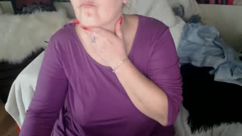 Snapshot of divineblond chatting on 03/11/25, 11:55 Alexxa online show from 03/11/25, 11:55