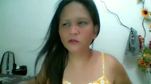 Snapshot of divinegrace10 chatting on 01/19/25, 01:32 Divine Grace Close To Your Hear online show from 01/19/25, 01:32