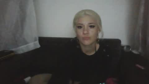 Snapshot of divinity444 chatting on 01/19/25, 08:30 Divinity online show from 01/19/25, 08:30