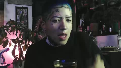 777 online show from 11/18/25, 04:50