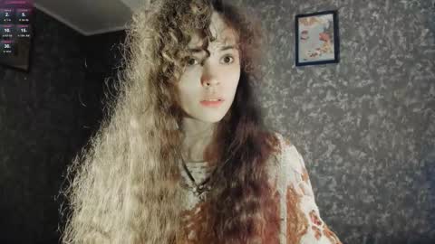 Dizer online show from 10/31/25, 03:24