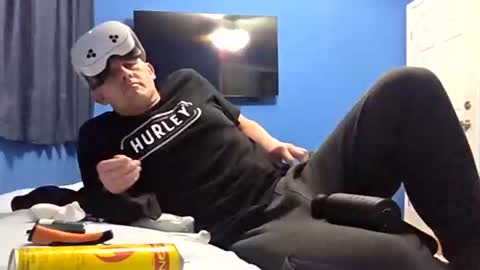 Snapshot of djcloudy22223 chatting on 11/15/25, 10:34 djcloudy22223 online show from 11/15/25, 10:34