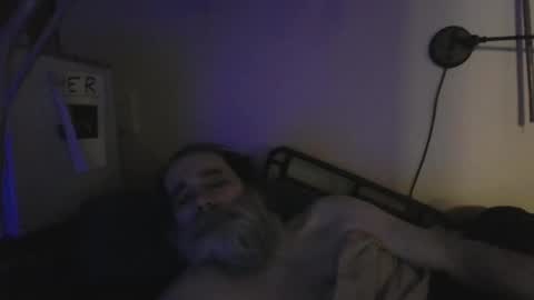 Snapshot of doctor_says_wait chatting on 02/20/25, 05:44 doctor_says_wait online show from 02/20/25, 05:44