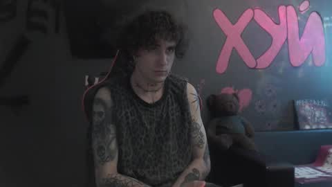 Snapshot of doenits chatting on 09/17/25, 06:53 doenits online show from 09/17/25, 06:53